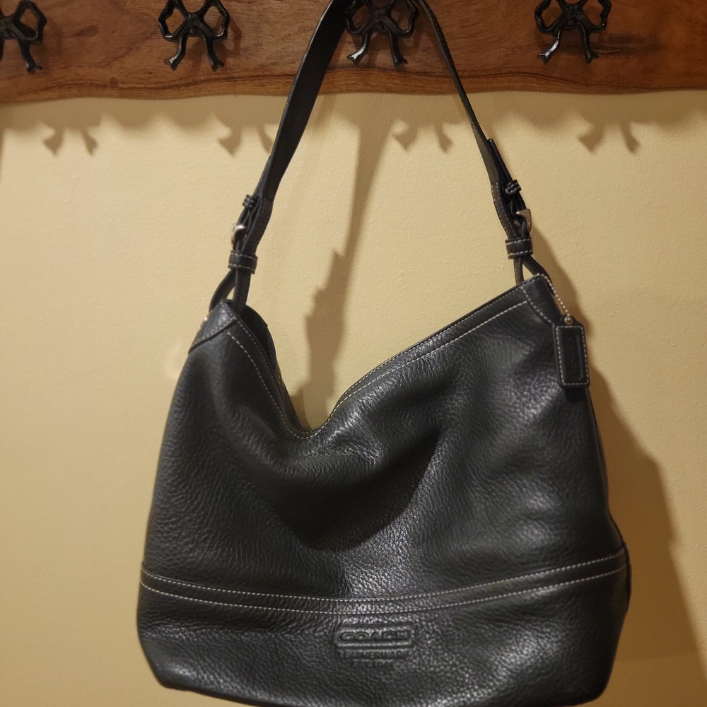 SOLD - Coach 2008 Large Hobo-Bucket Shoulder Bag